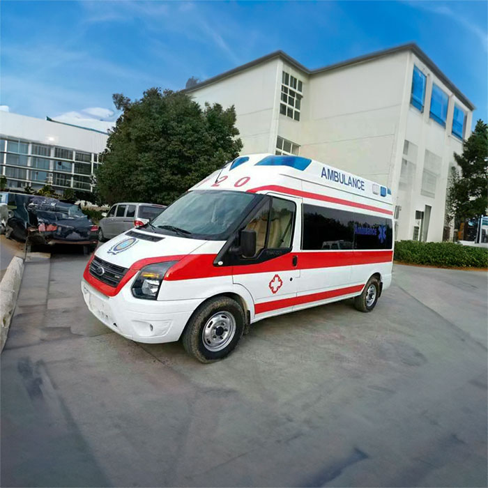 西宁私人救护车租车多少钱