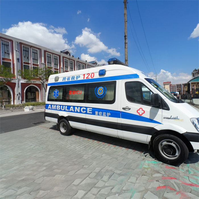 西宁救护车出租