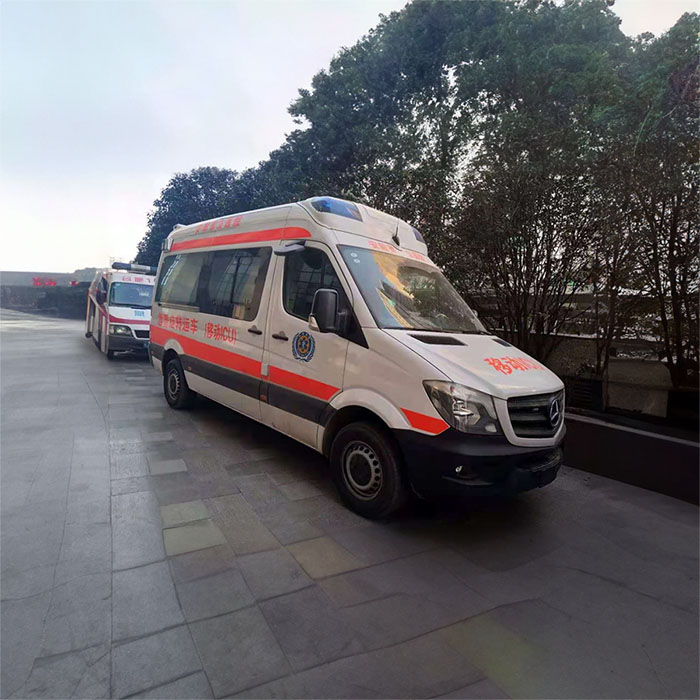 西宁急救车租车联系电话