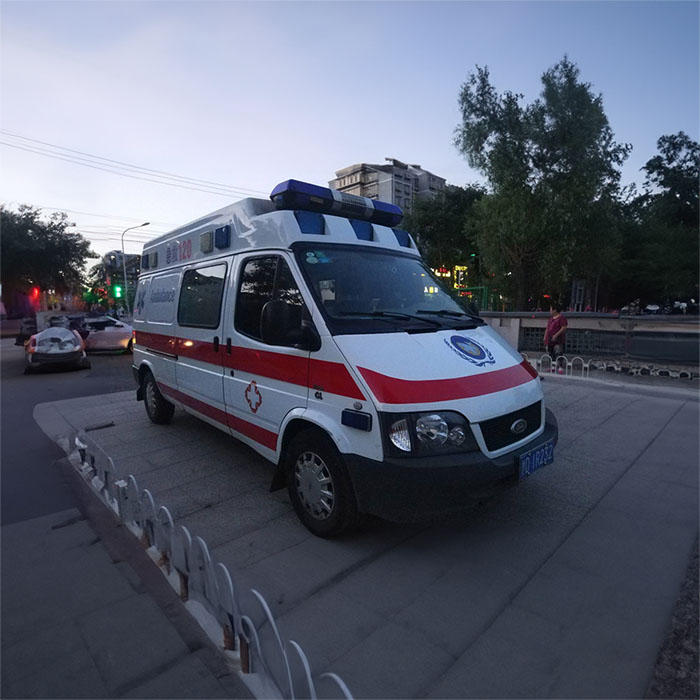 西宁租赁救护车