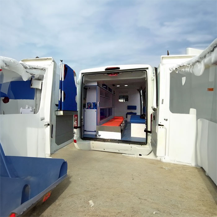 西宁救护车租赁电话