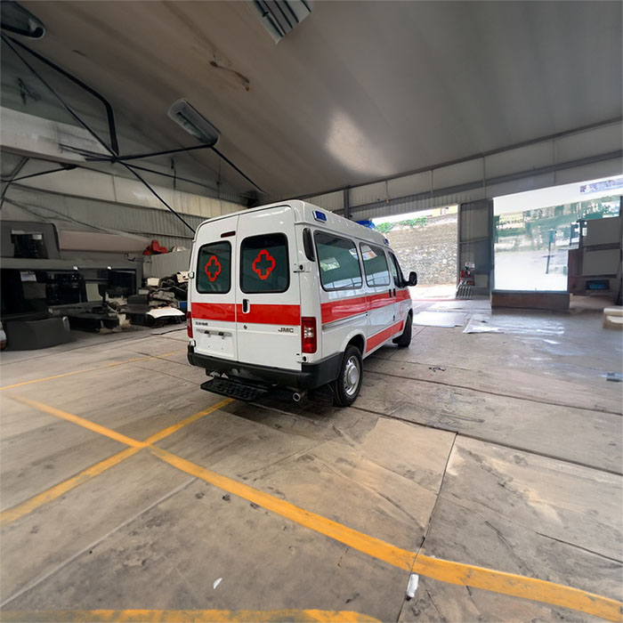 西宁出租救护车电话