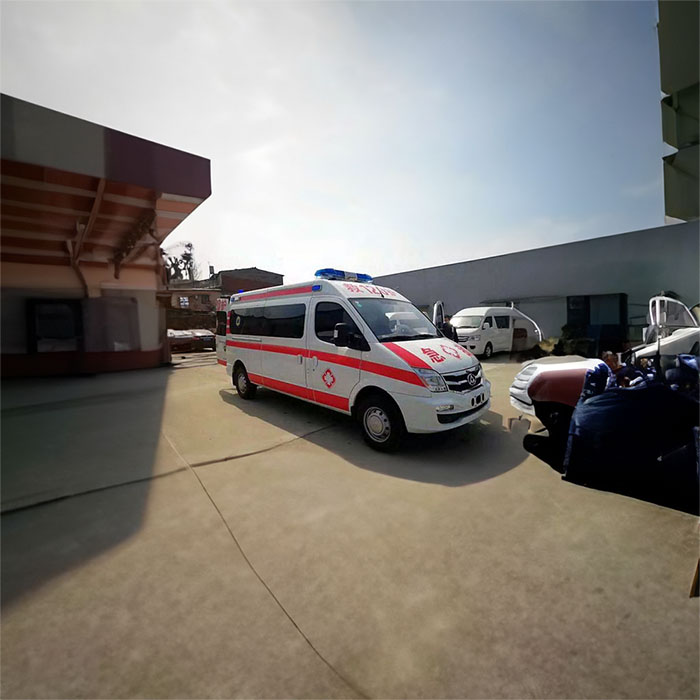 西宁私人救护车租车电话