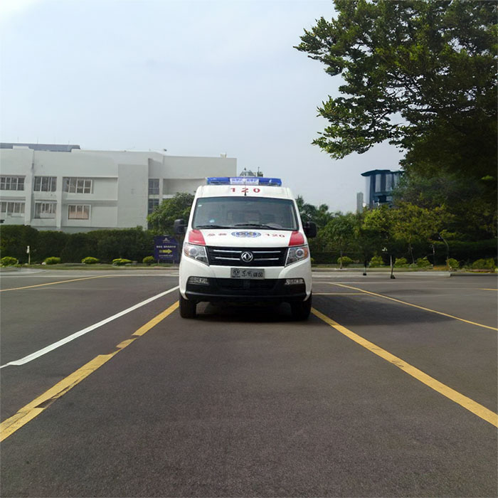 西宁救护车租赁多少钱