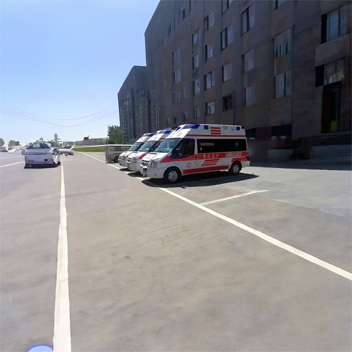 西宁救护车租赁联系电话