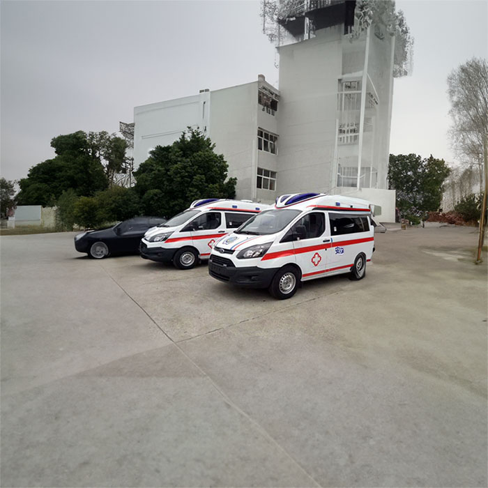 西宁私人救护车租车联系电话