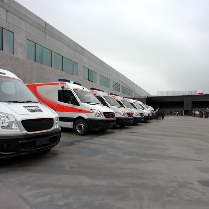 西宁私人救护车租赁电话
