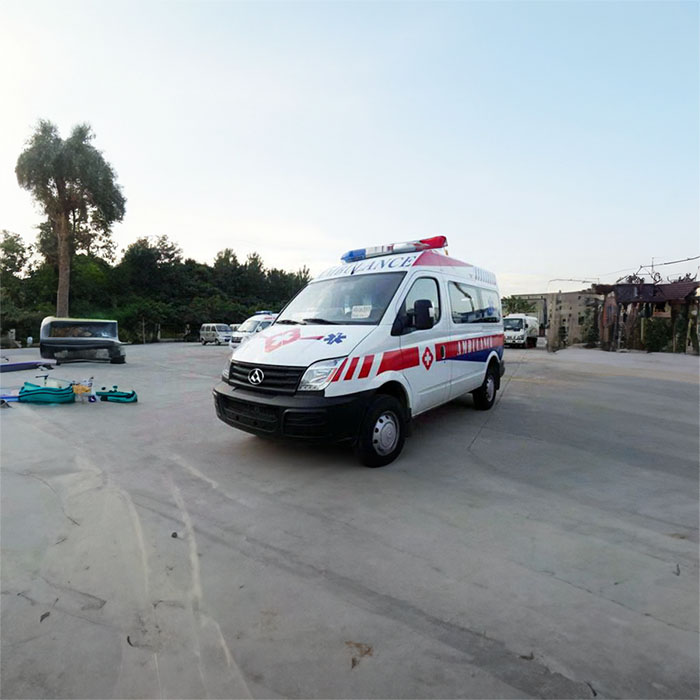 西宁救护车租赁多少钱