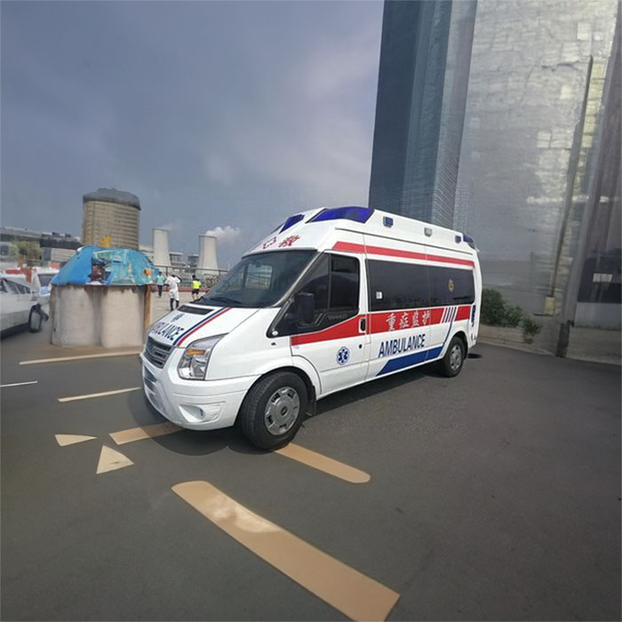 西宁救护车租车联系电话