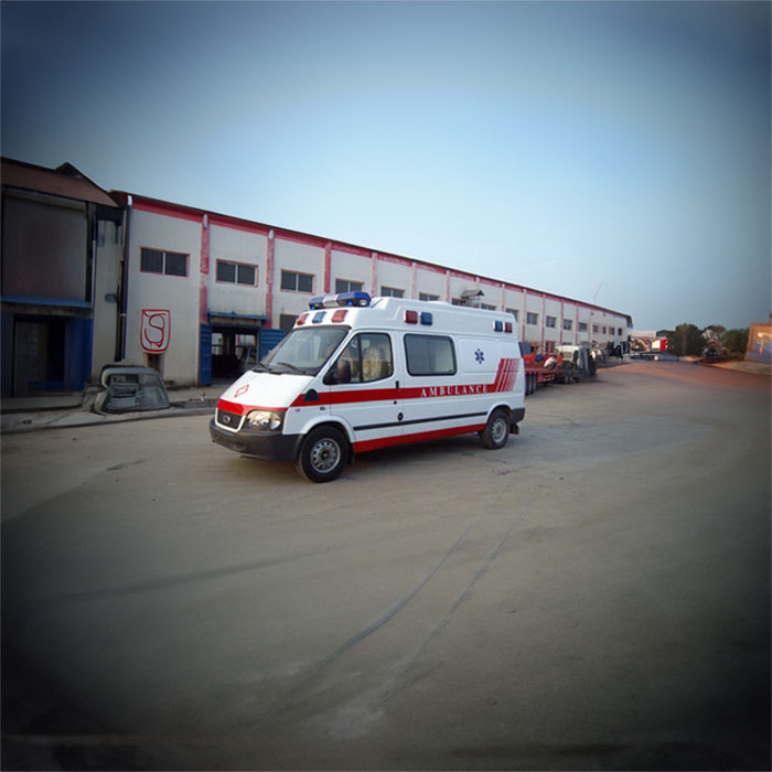 西宁出租私人救护车联系方式