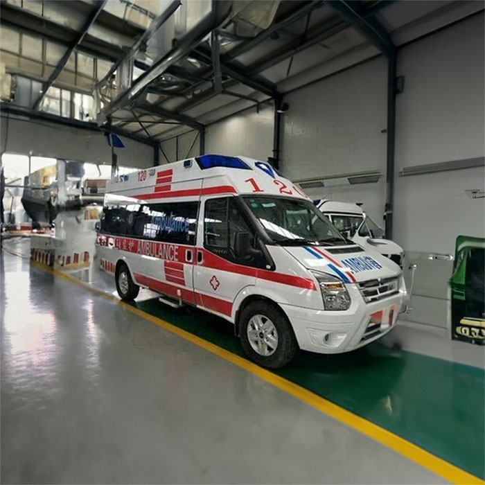 西宁私人救护车租车电话号码