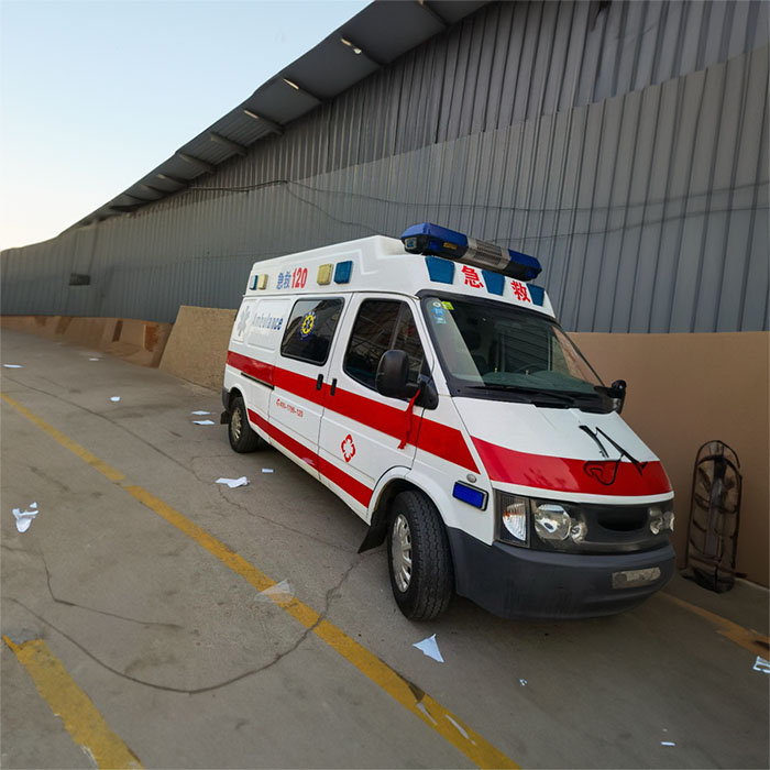 西宁急救车出租电话