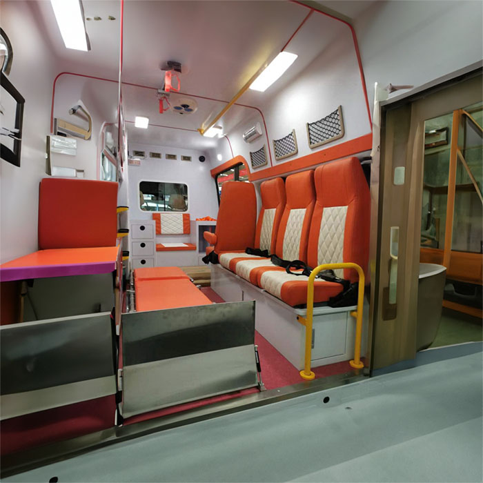 西宁救护车租车联系方式