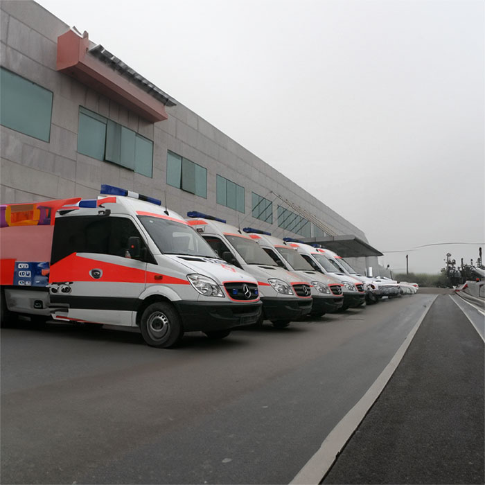 西宁私人救护车租车电话