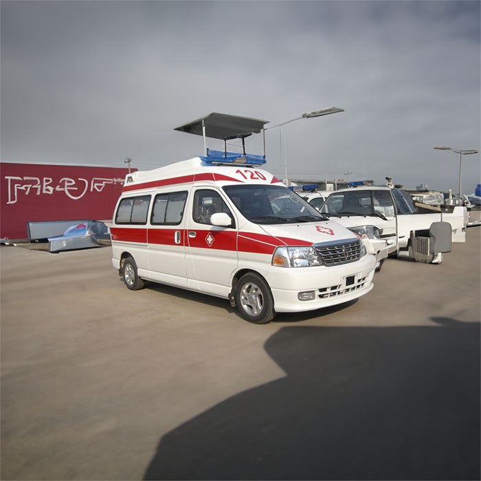 西宁急救车租赁电话