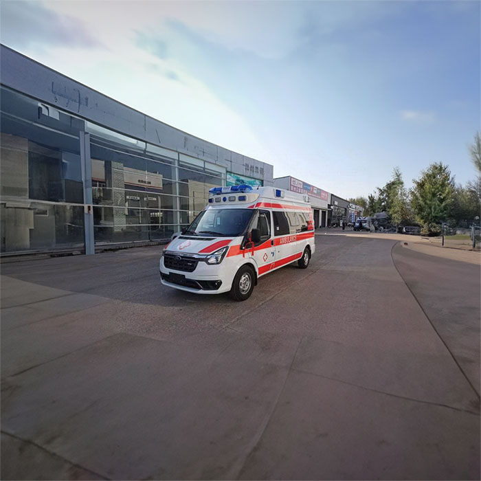 西宁急救车出租联系电话
