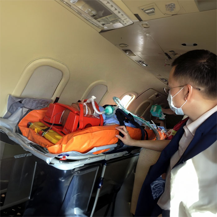 西宁出租急救车联系方式