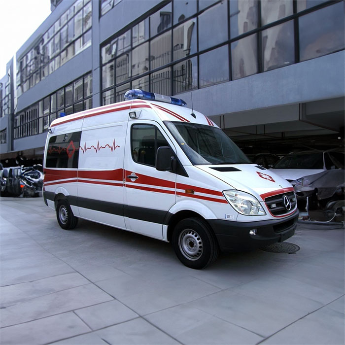 西宁急救车出租费用