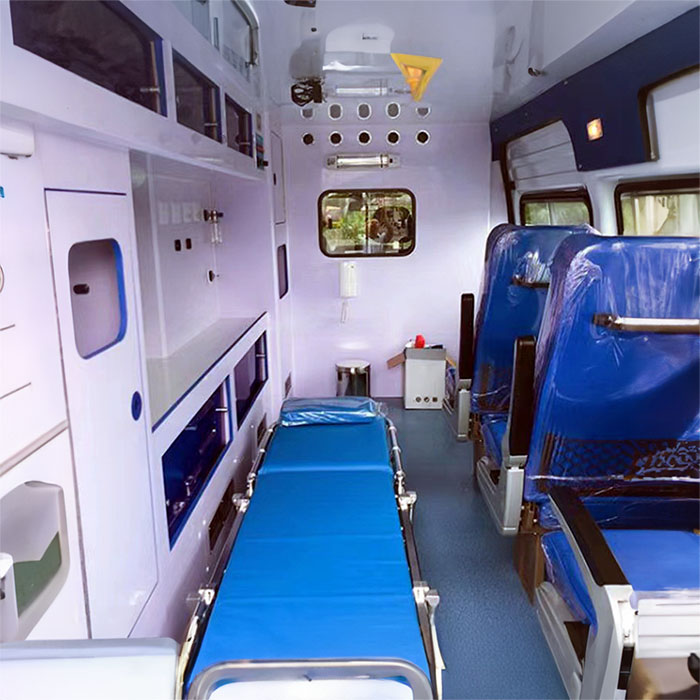 西宁出租急救车电话