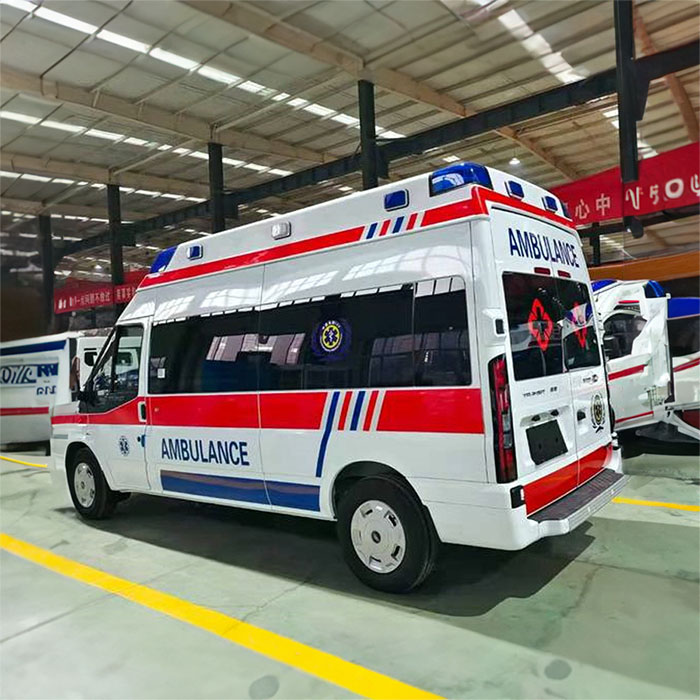 西宁租赁私人救护车电话号码