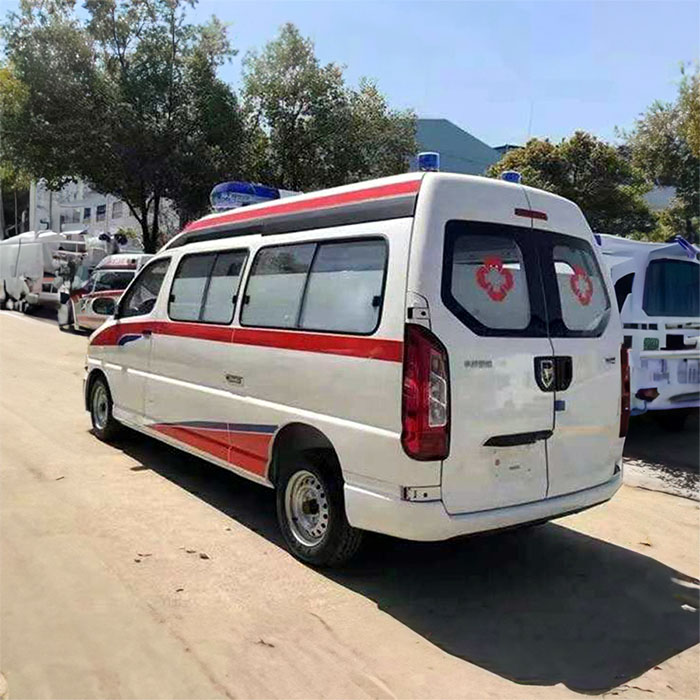 西宁私人救护车租赁