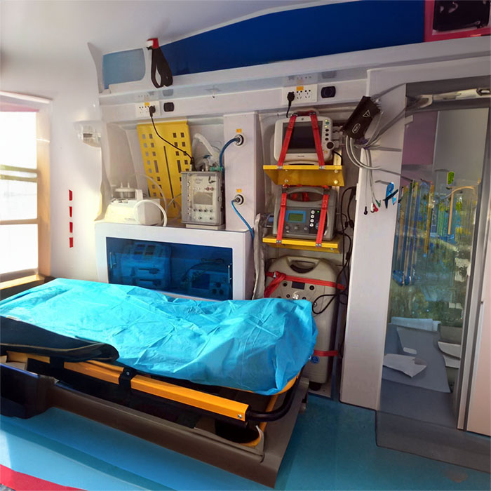 西宁私人救护车租车费用