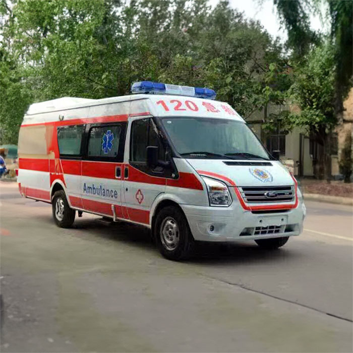 西宁租赁救护车电话号码