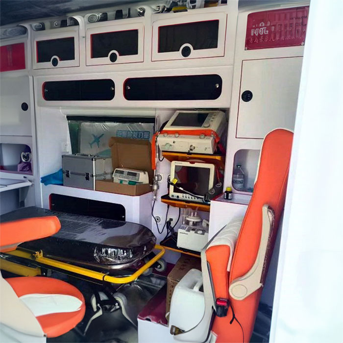 西宁救护车租赁联系方式