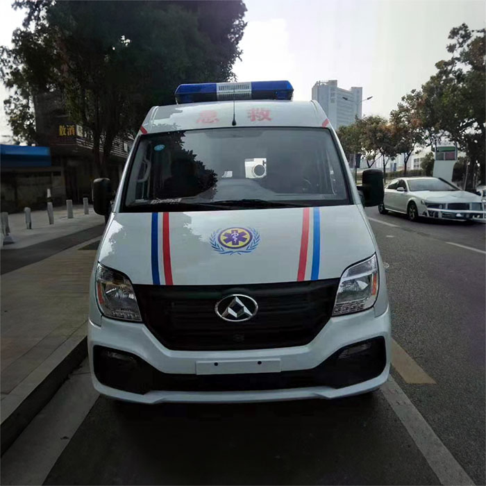 西宁救护车租车联系电话