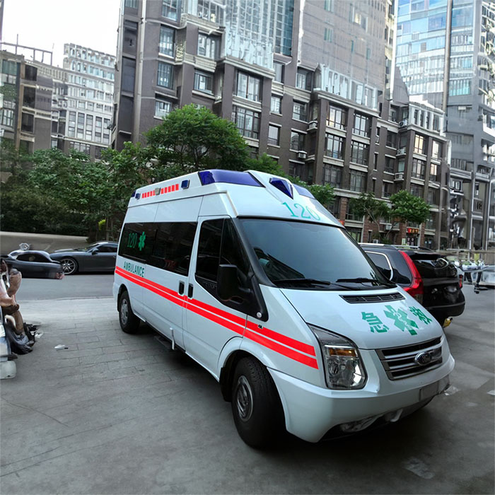 西宁急救车租赁