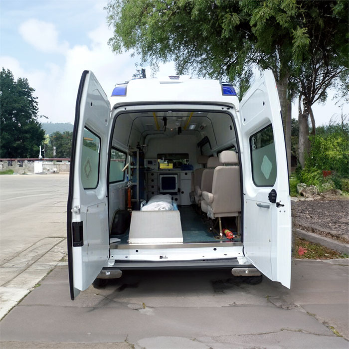 西宁救护车租车多少钱