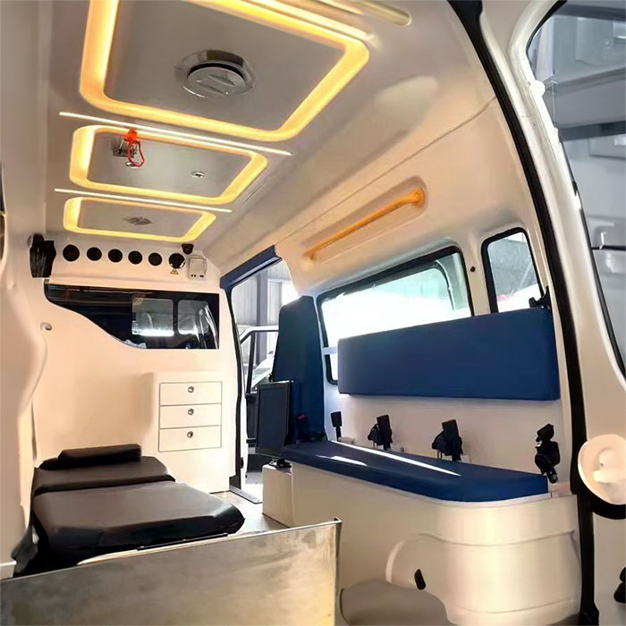 西宁救护车出租联系方式