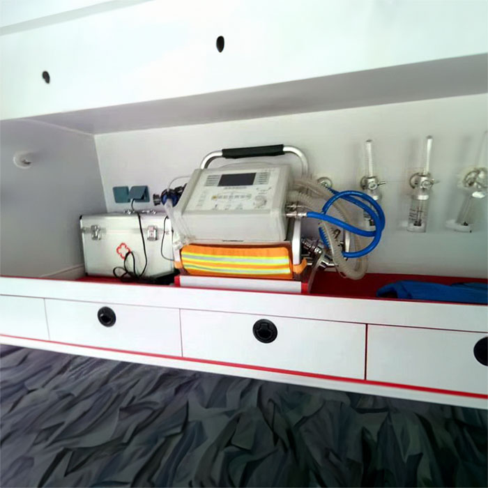 西宁私人救护车租车收费标准