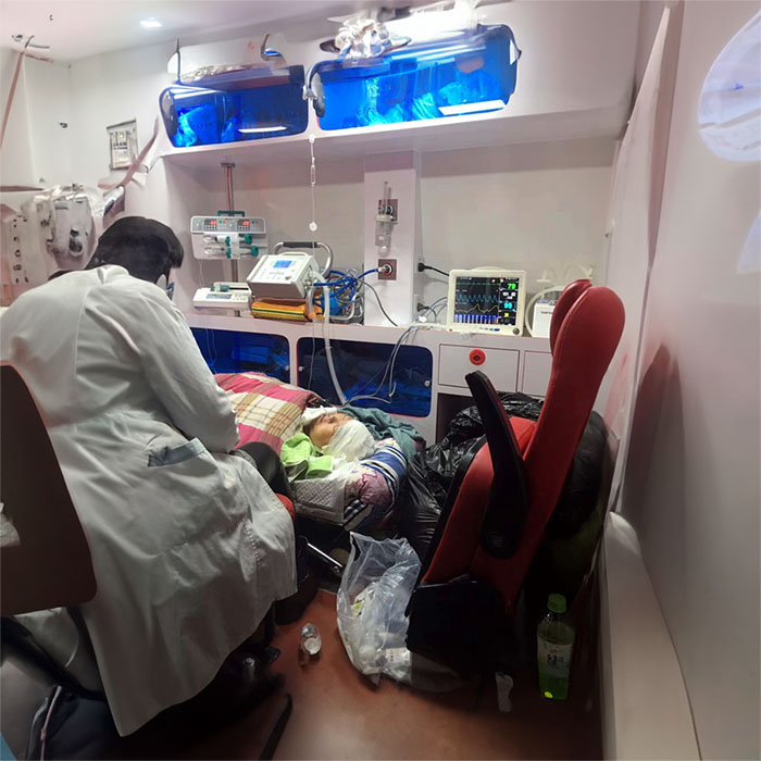 西宁救护车出租联系方式