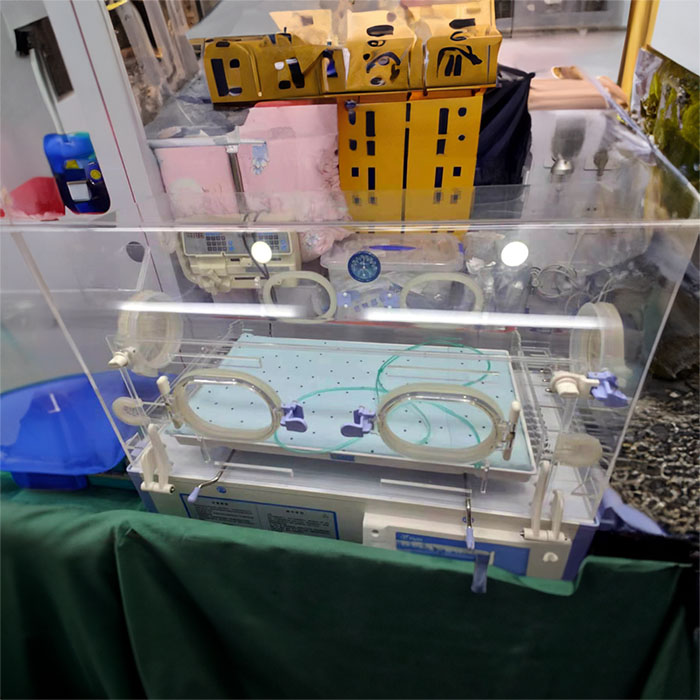 西宁私人救护车租赁联系方式