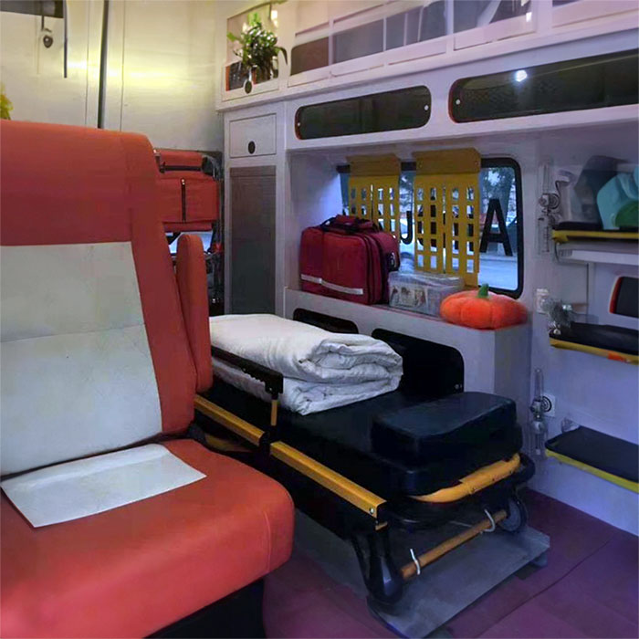 西宁私人救护车出租收费标准