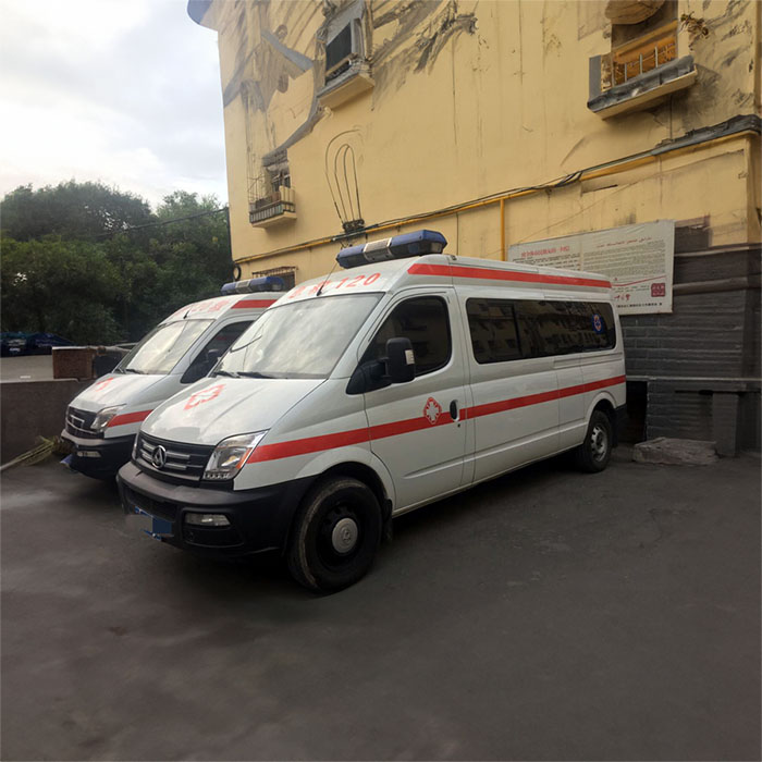 西宁救护车租车联系电话