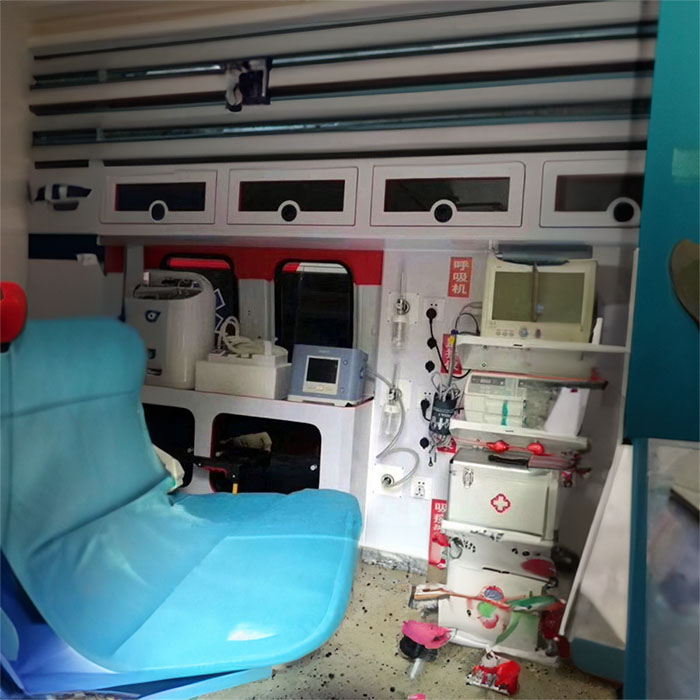 西宁私人救护车租赁费用