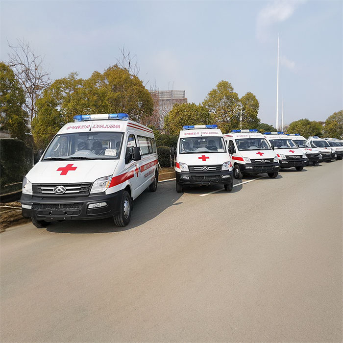 西宁私人救护车出租费用