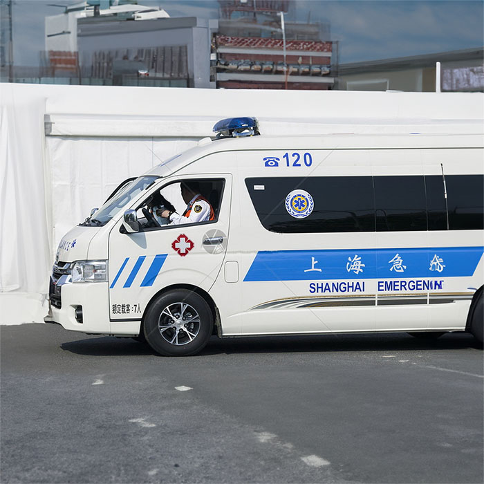 西宁急救车租车电话号码