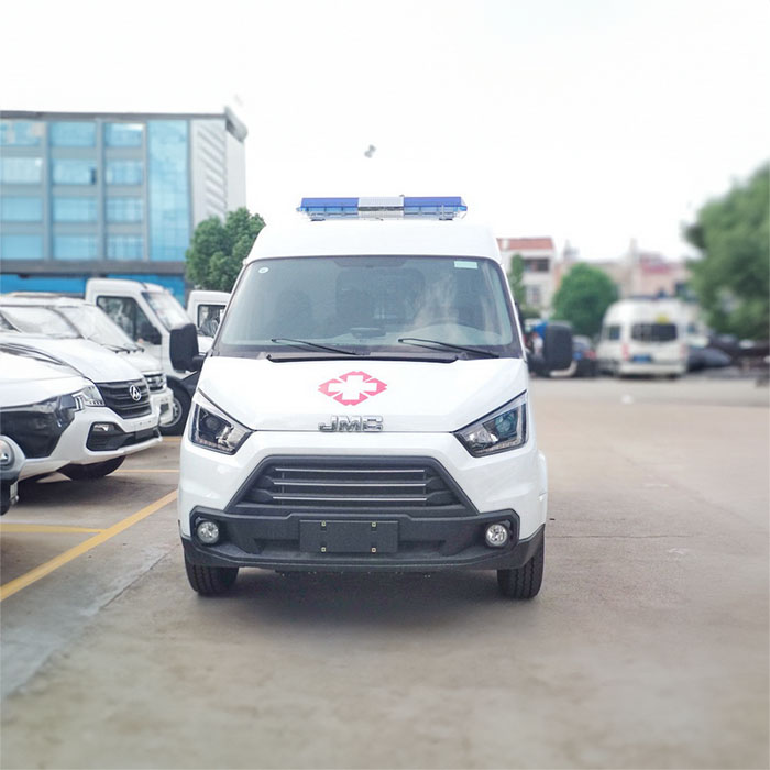 西宁急救车出租多少钱