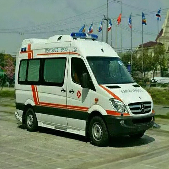 西宁救护车出租费用