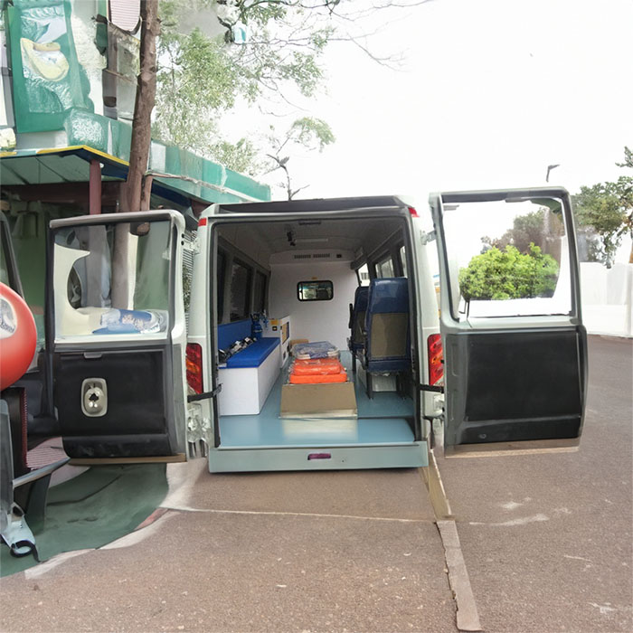 西宁出租急救车联系方式