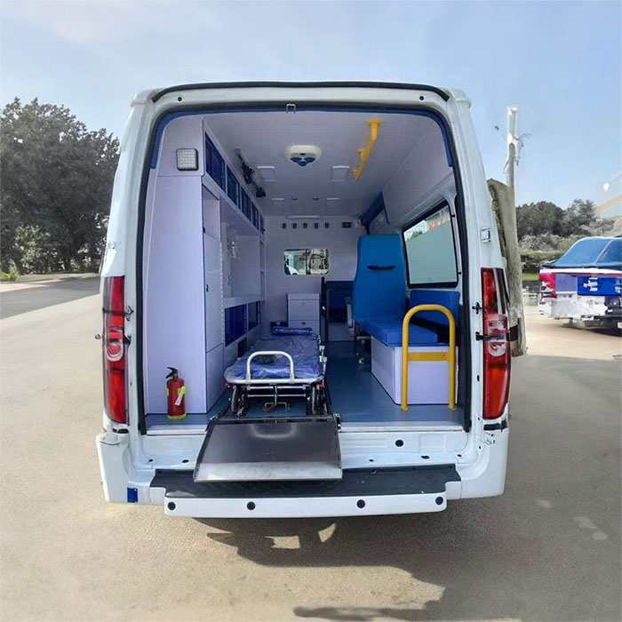 西宁急救车租车费用