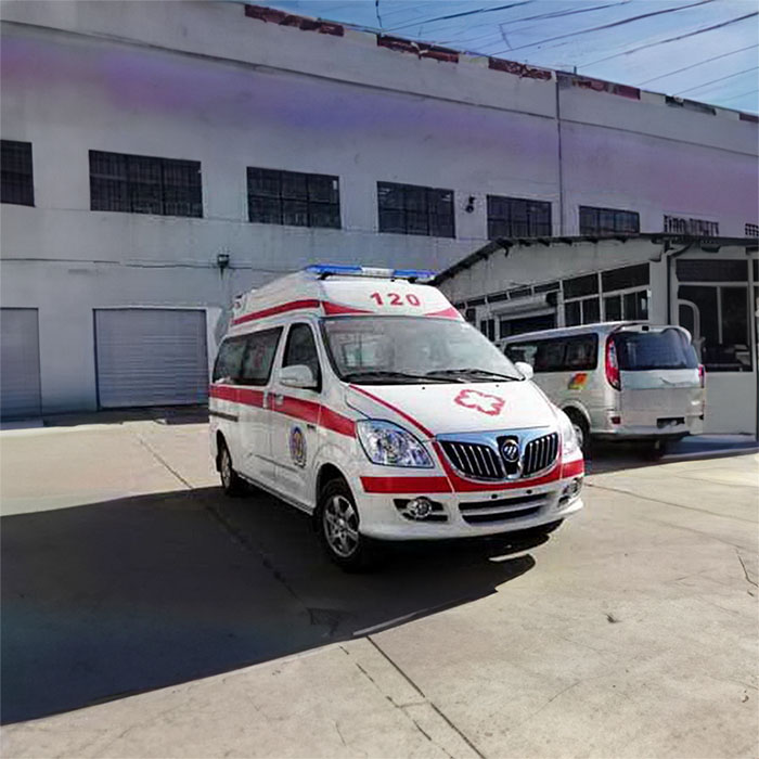 西宁私人救护车出租联系电话