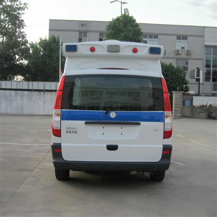 西宁救护车租赁联系电话