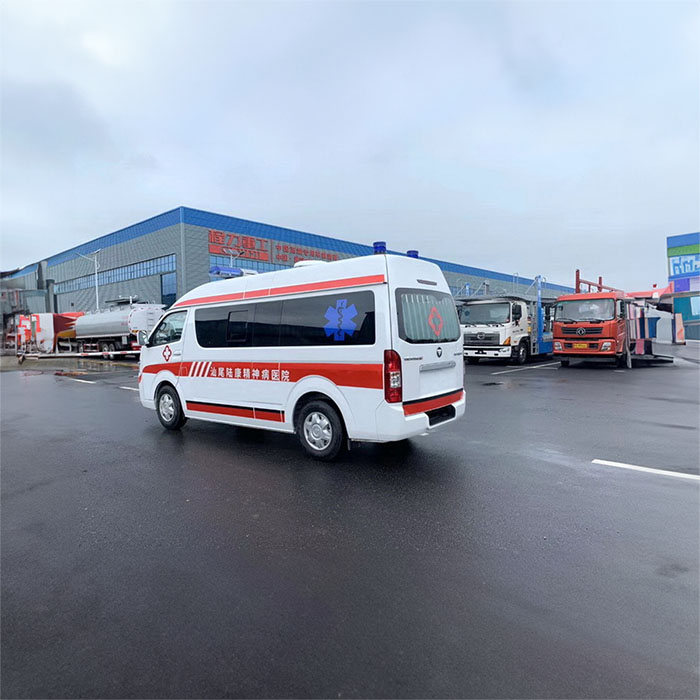 西宁私人救护车租赁收费标准