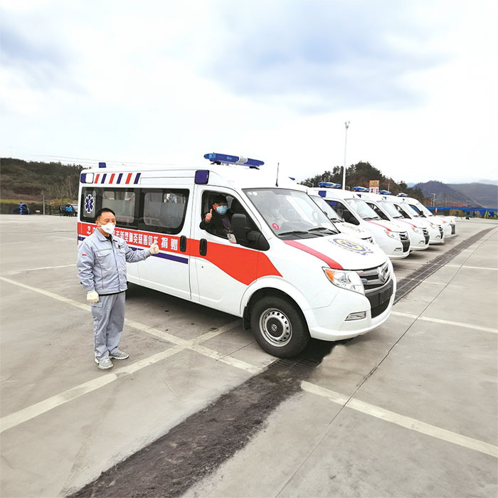 西宁急救车租车电话号码