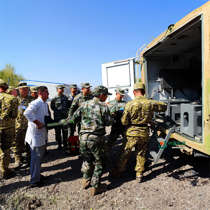 西宁租赁私人救护车联系电话