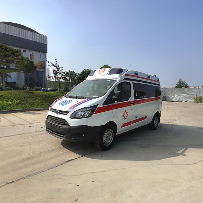 西宁私人救护车租车费用